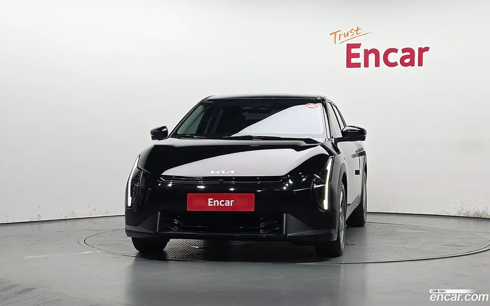 Kia EV4 2WD 2025 — миниатюра 3