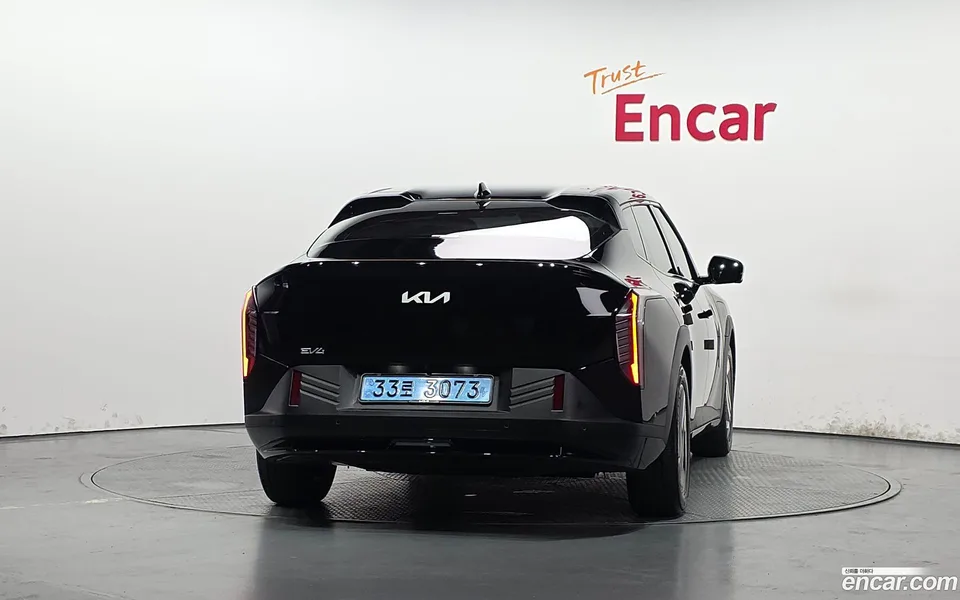 Kia EV4 2WD 2025 — миниатюра 4