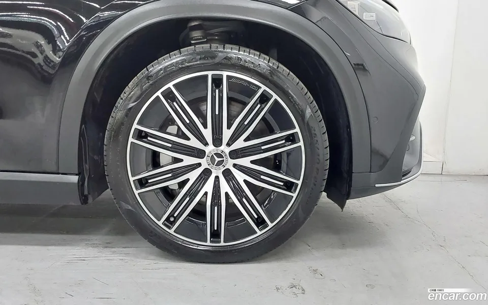 Mercedes-Benz EQE SUV EQE500 4MATIC 2025 — миниатюра 2