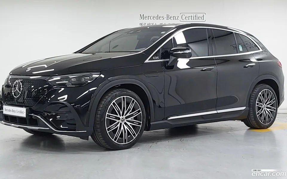 Mercedes-Benz EQE SUV 2025
