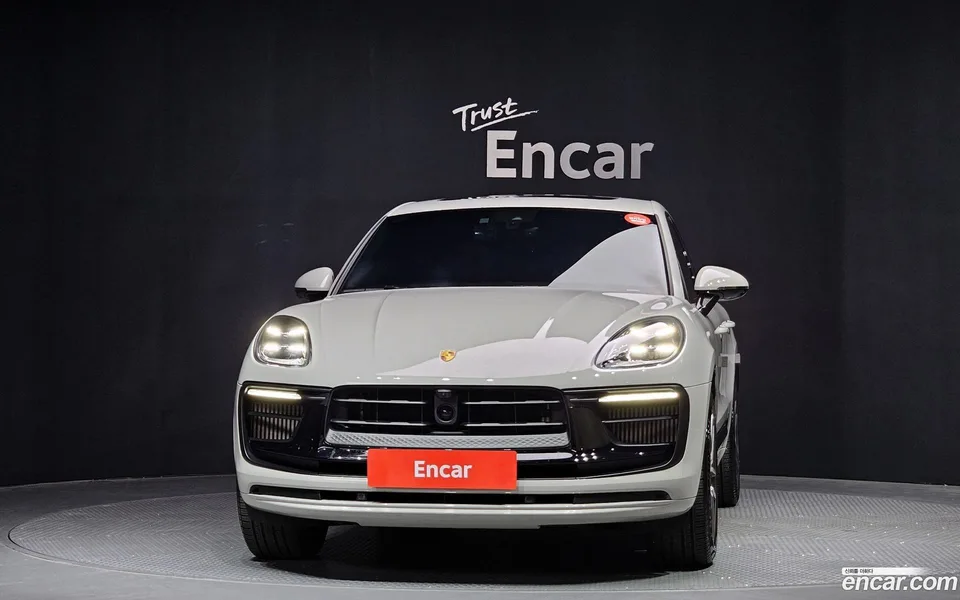 Porsche Macan 2.9 S 2023 — миниатюра 3