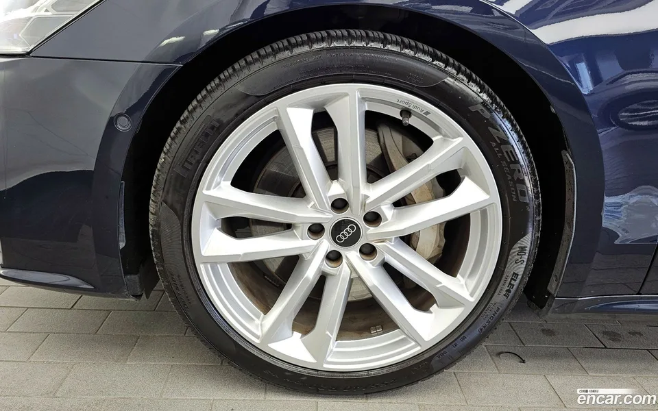 Audi A7 (4K) 55 TFSI e 2023 — миниатюра 2