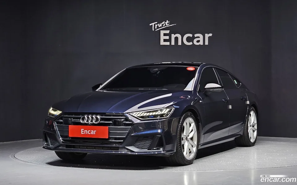 Audi A7 (4K) 55 TFSI e 2023 — фото 1, купить с доставкой в Москву