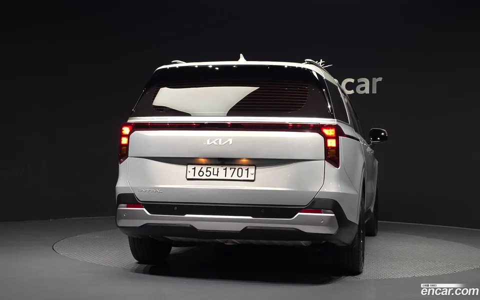 Kia Carnival 9 2025 — миниатюра 4