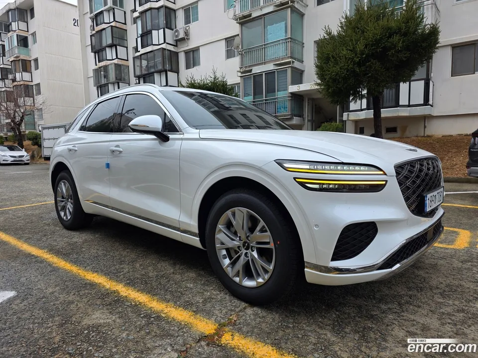 Genesis GV70 2.5T 2WD 2026 — миниатюра 3