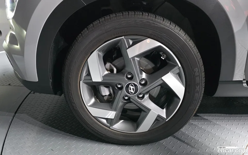Hyundai Venue 1.6 2025 — миниатюра 5