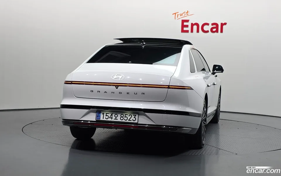 Hyundai Grandeur Hybrid 2024 — миниатюра 4