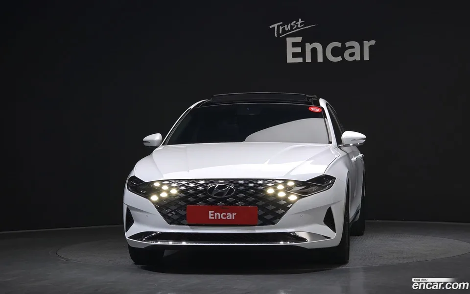 Hyundai Grandeur IG 3.0 LPi () 2022 — миниатюра 3