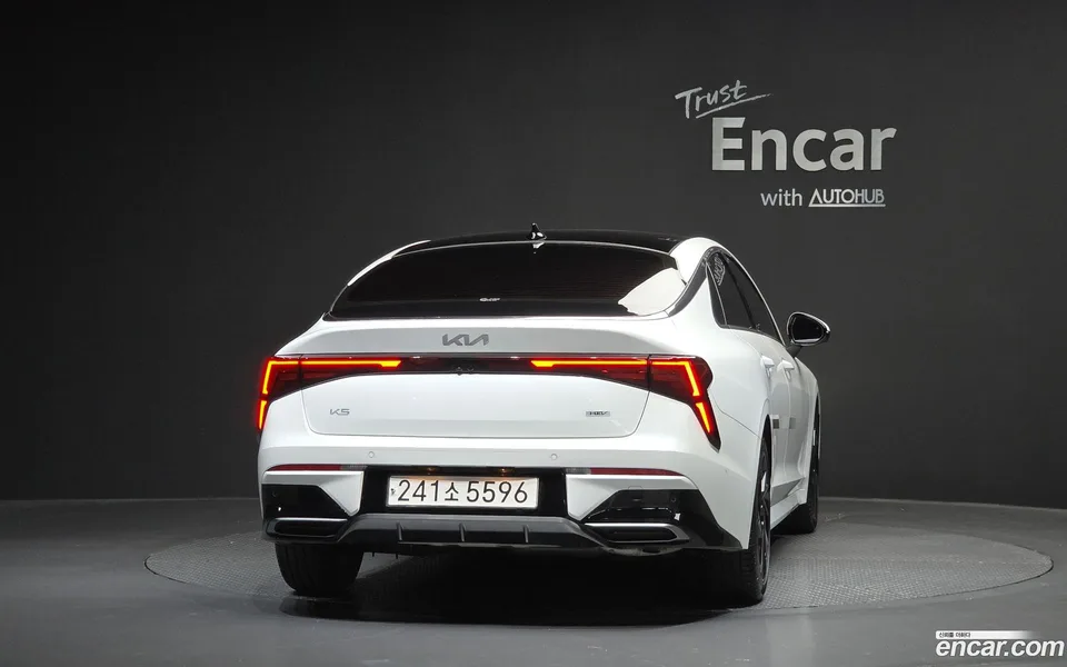 Kia K5 Hybrid 2024 — миниатюра 4