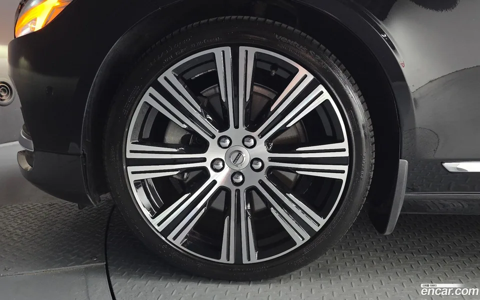 Volvo S90 B6 AWD 2022 — миниатюра 2