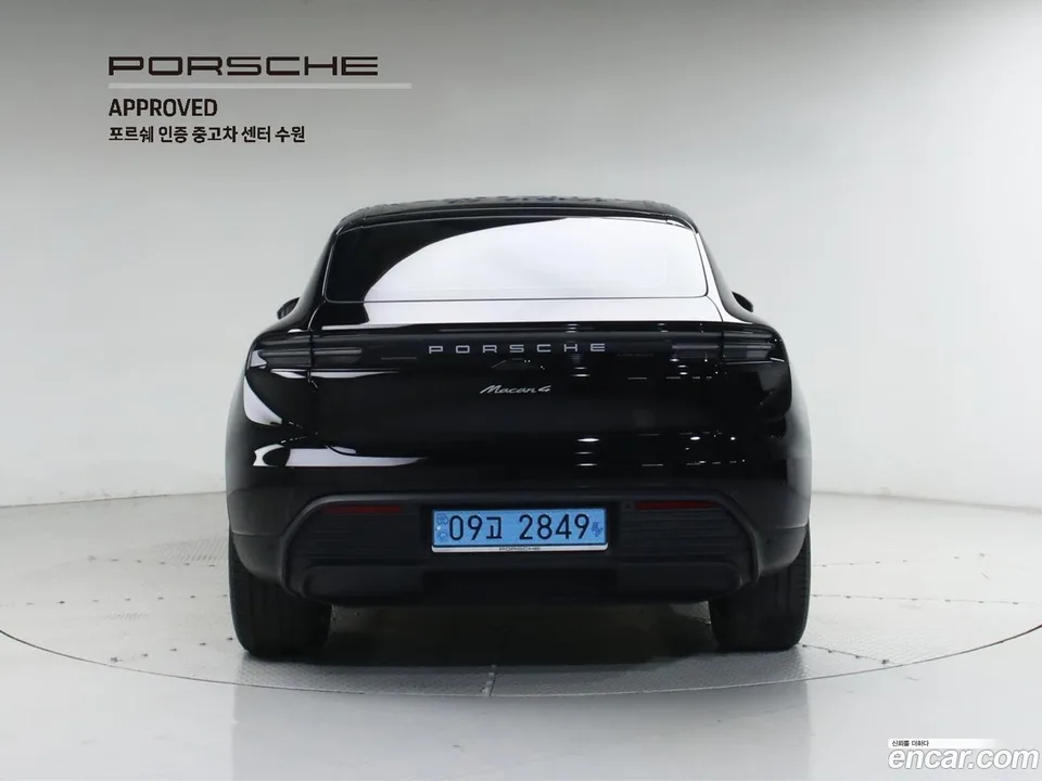 Porsche Macan Electric 4 2025 — миниатюра 4