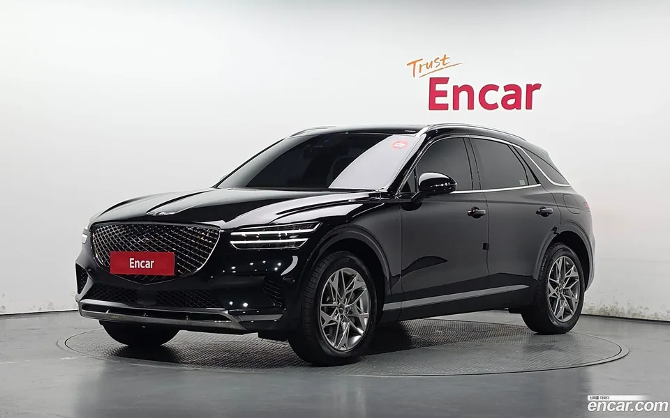 Genesis GV70 2.5T AWD 2022 — photo 1, buy with delivery to Moscow