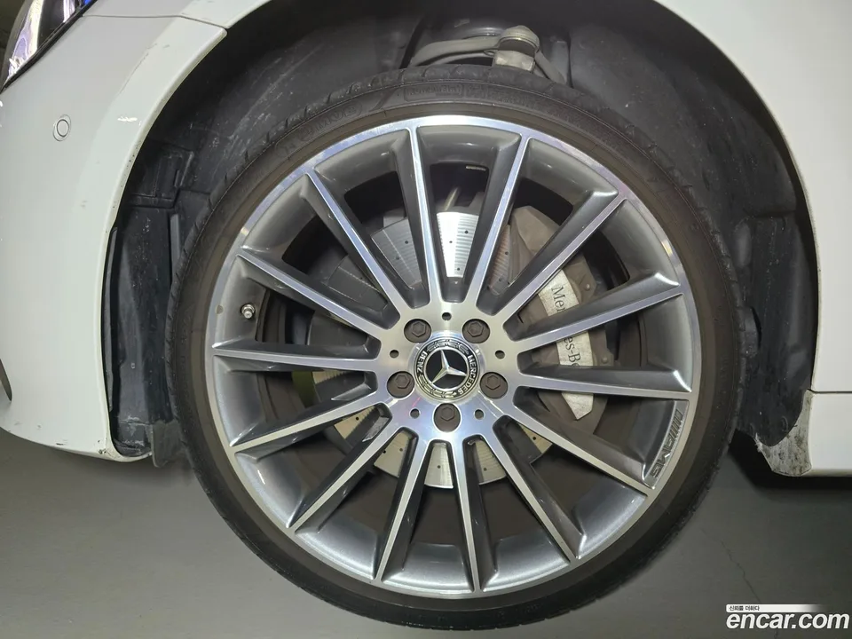 Mercedes-Benz E-Class E450 4MATIC 2022 — миниатюра 2