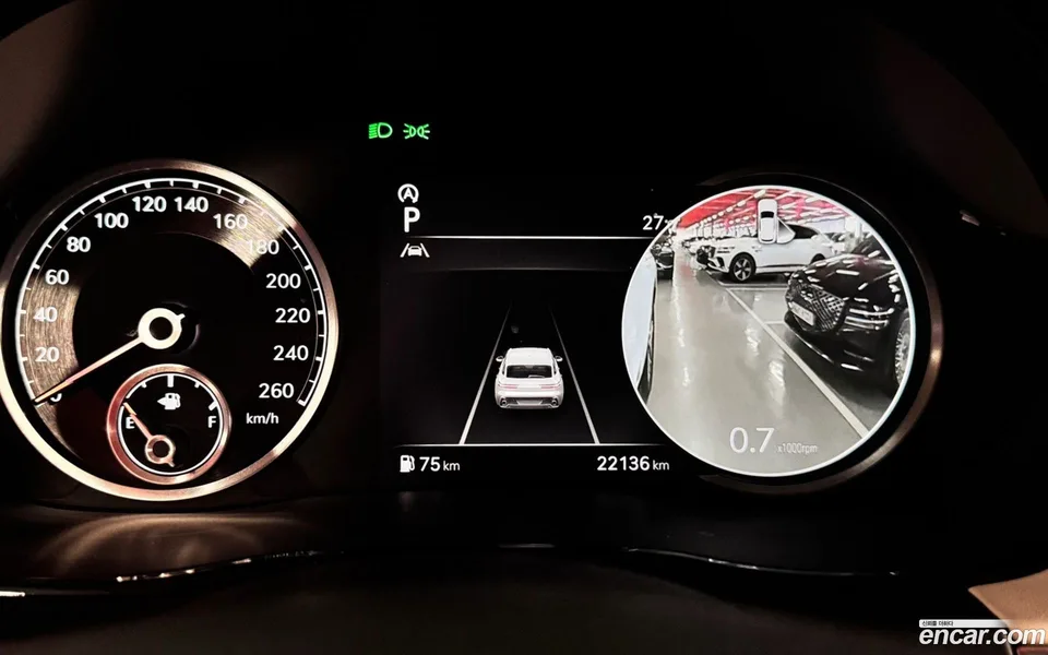 Genesis GV70 2.5T AWD 2022 — миниатюра 2