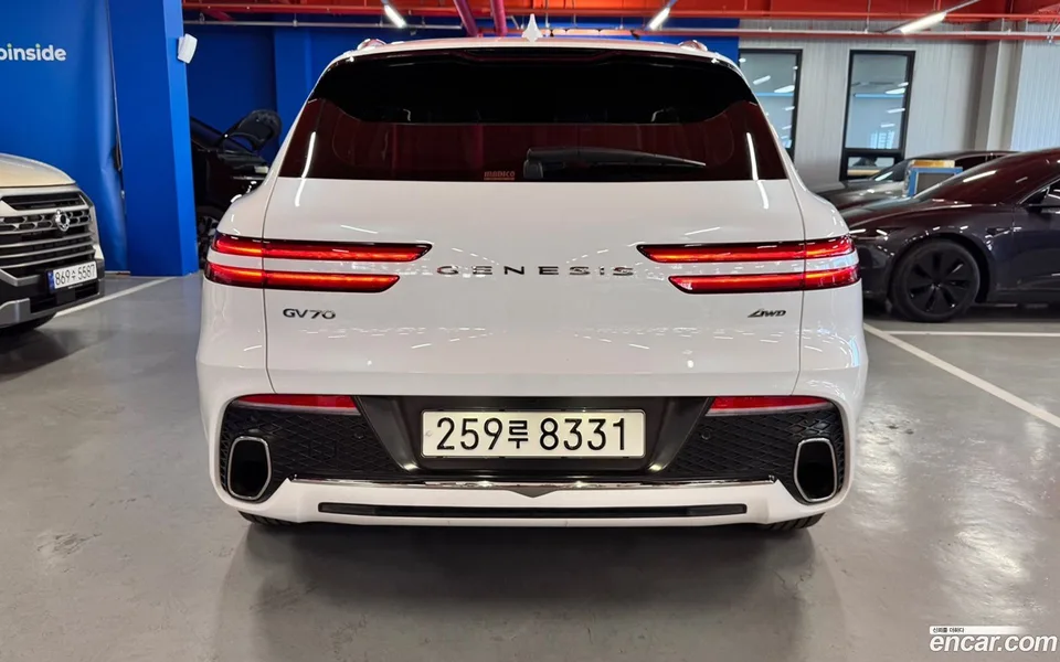 Genesis GV70 2.5T AWD 2022 — миниатюра 3