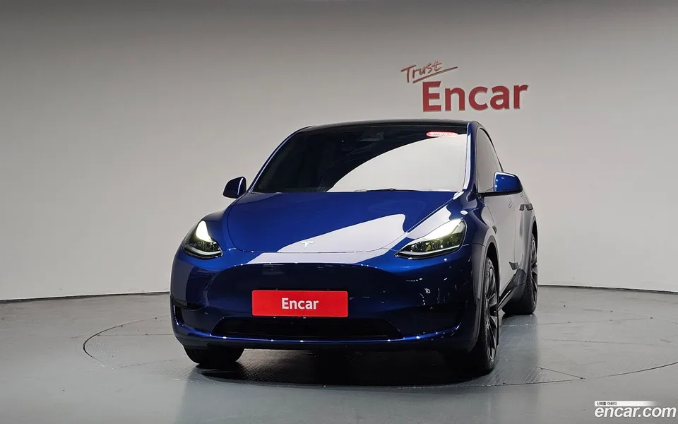 Tesla Model Y RWD 2023 — миниатюра 3