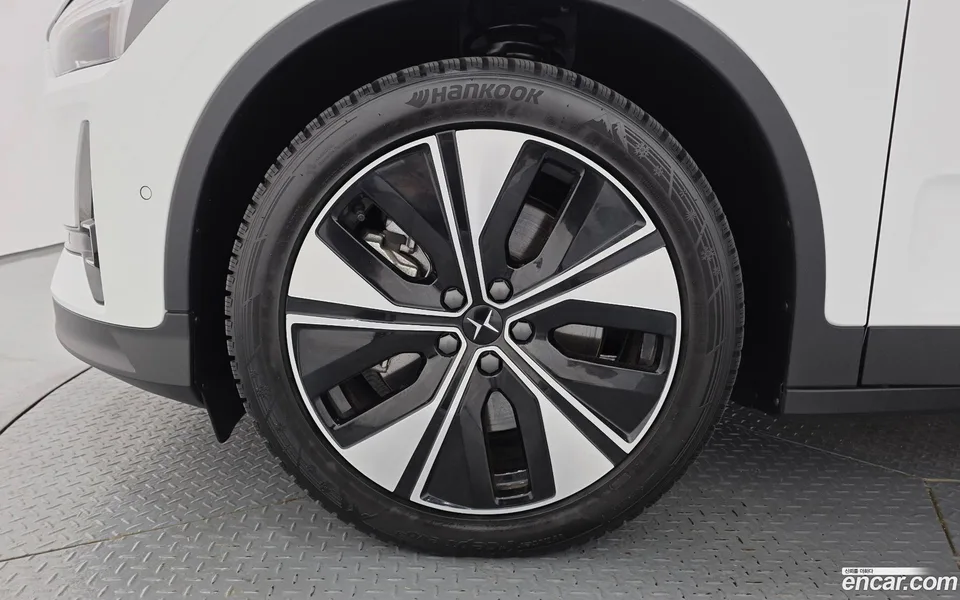 Polestar Polestar 2 2023 — миниатюра 2