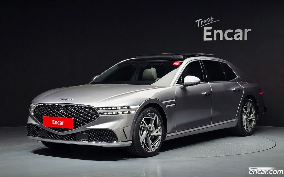 Genesis G90 3.5 AWD 2024 — фото 1, купить с доставкой в Москву