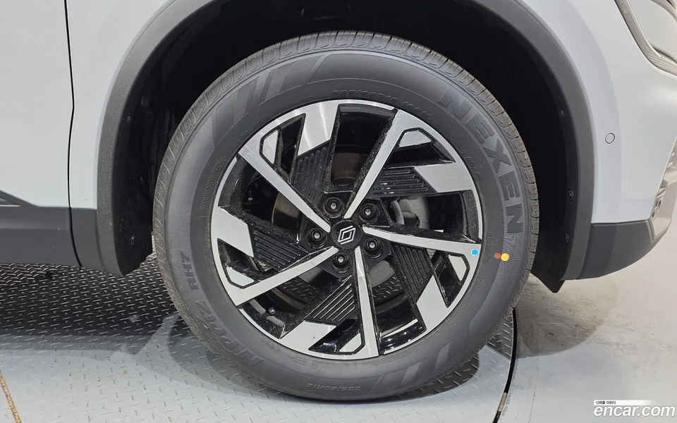 Renault Samsung QM6 2.0 GDe RE 2WD 2026 — миниатюра 2