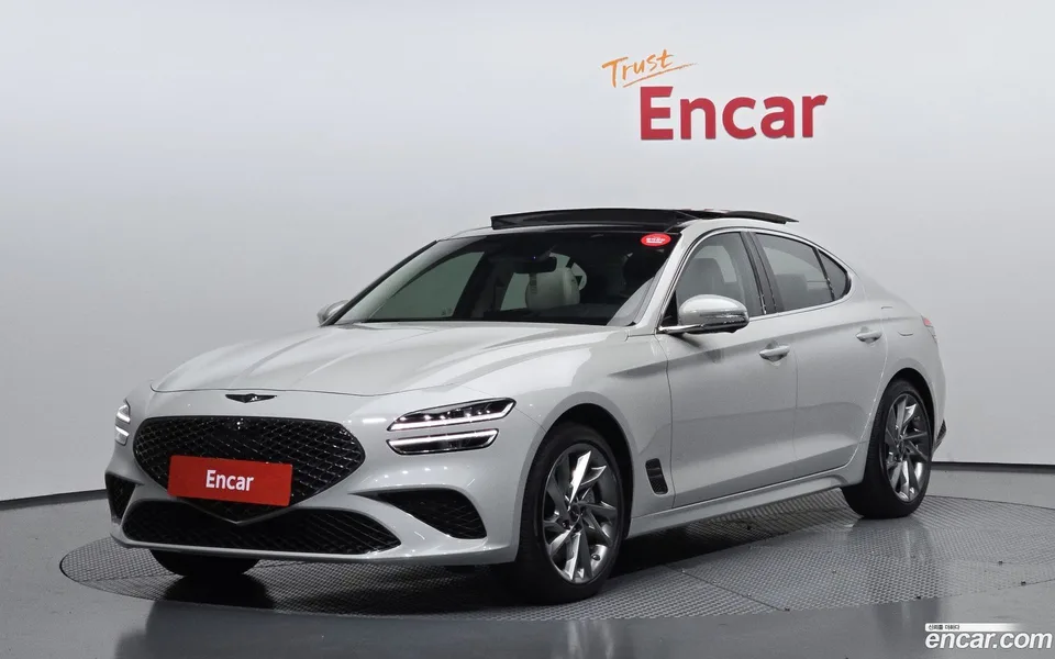 Genesis G70 2.5T 4WD 2024 — фото 1, купить с доставкой в Москву