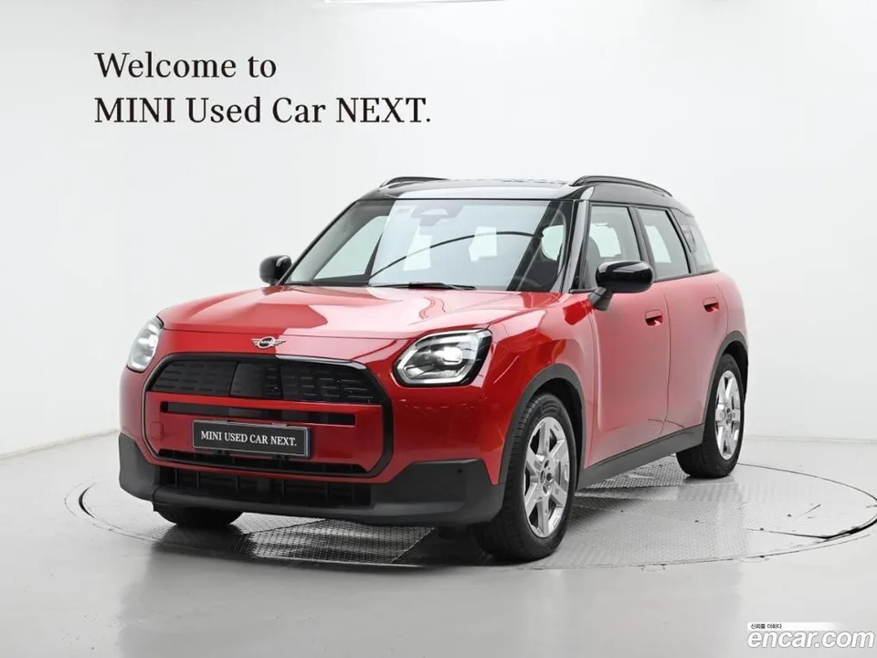 MINI Cooper Countryman Electric E 2025 — фото 1, купить с доставкой в Москву