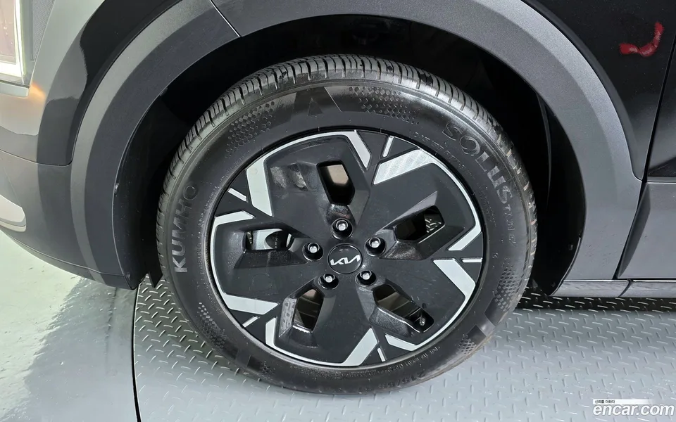 Kia Niro EV 2023 — миниатюра 2
