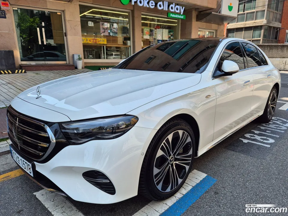 Mercedes-Benz E-Class E350e 4MATIC 2025 — миниатюра 3
