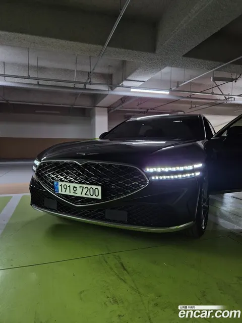 Genesis G90 2023 купить в Москве