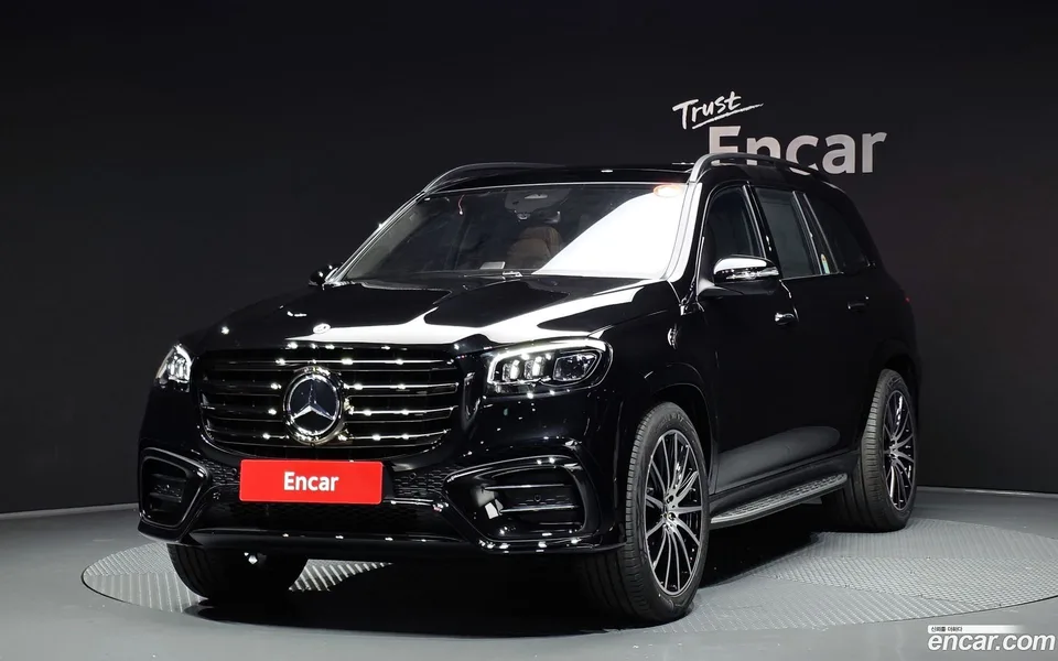 Mercedes-Benz GLS-Class GLS450 4MATIC 2026 — фото 1, купить с доставкой в Москву