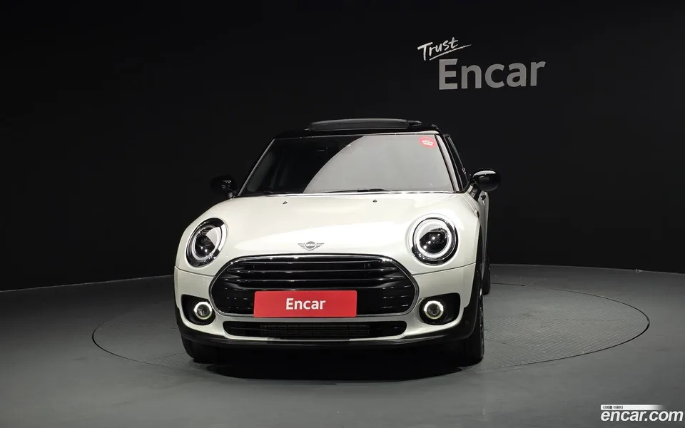 MINI Cooper Clubman 2024 — thumbnail 3