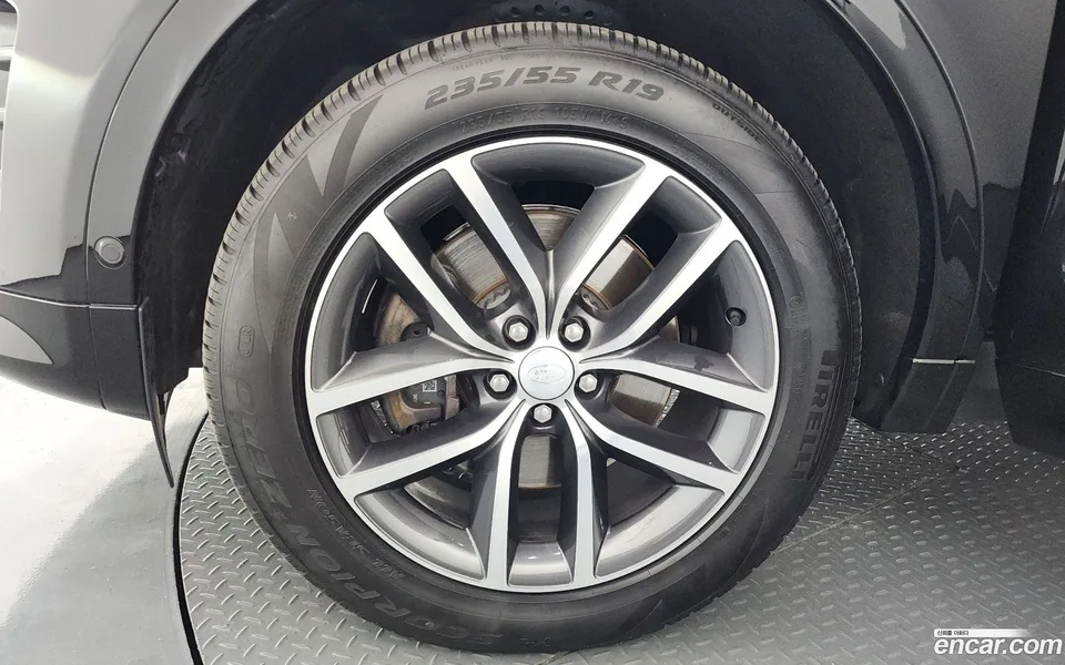 Land Rover Discovery Sport P250 SE 2024 — миниатюра 2