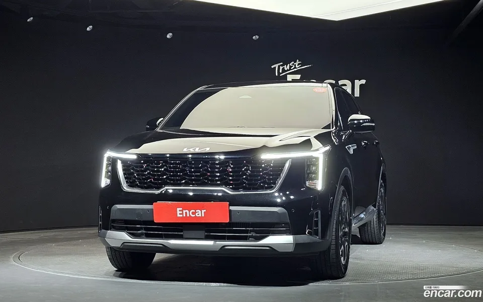 Kia Sorento 2.2 2WD 2024 — миниатюра 3