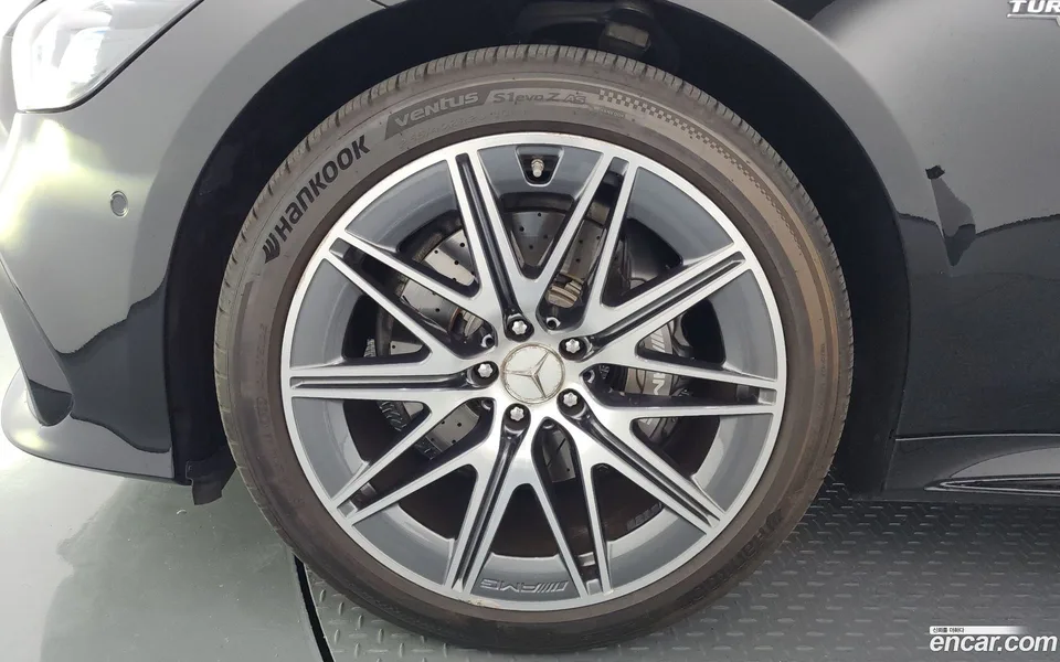 Mercedes-Benz AMG GT 4 43 4MATIC+ 2022 — миниатюра 5