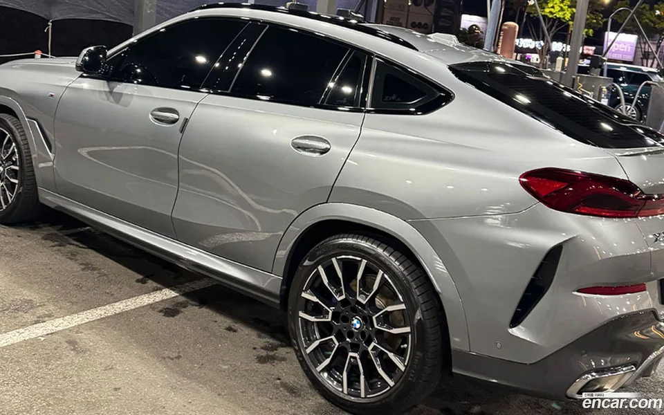 BMW X6 xDrive40i M 2025 — thumbnail 5