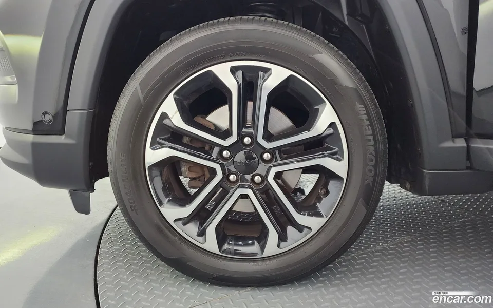 Jeep Compass 2.4 2WD 2022 — миниатюра 2