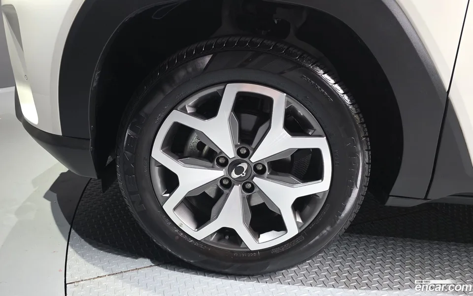 KG Mobility Torres 1.5 2WD 2024 — миниатюра 5