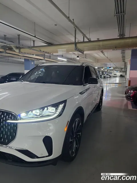 Lincoln Aviator 2025 buy in Moscow