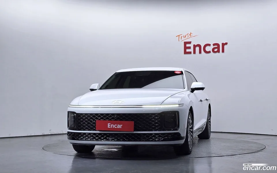Hyundai Grandeur Hybrid 2024 — миниатюра 3