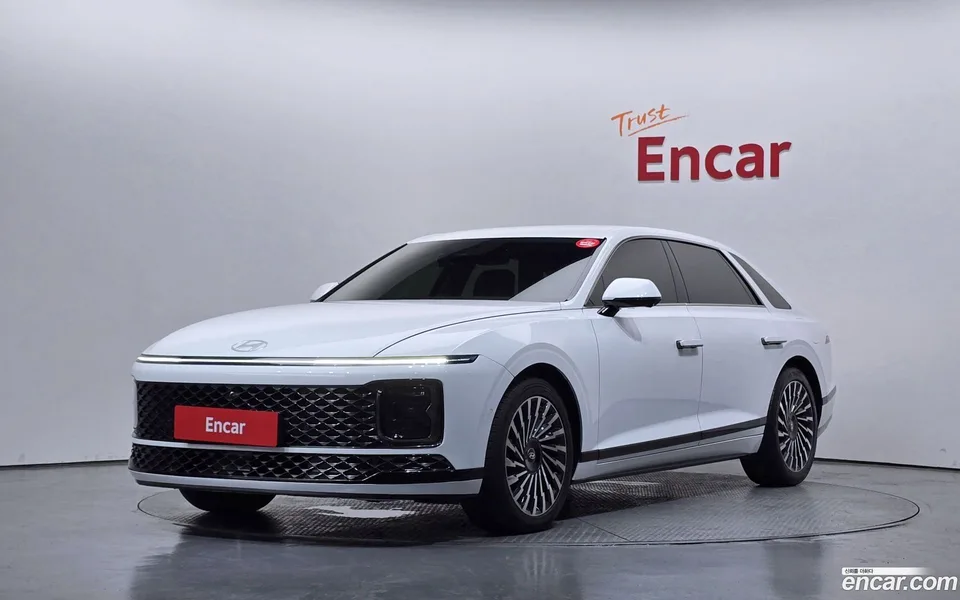 Hyundai Grandeur Hybrid 2024 — фото 1, купить с доставкой в Москву