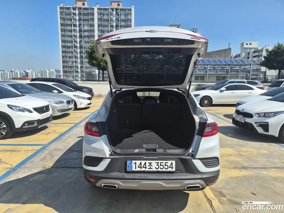 Renault Samsung XM3 (Arkana) 1.6 E-TECH 2024 — миниатюра 2
