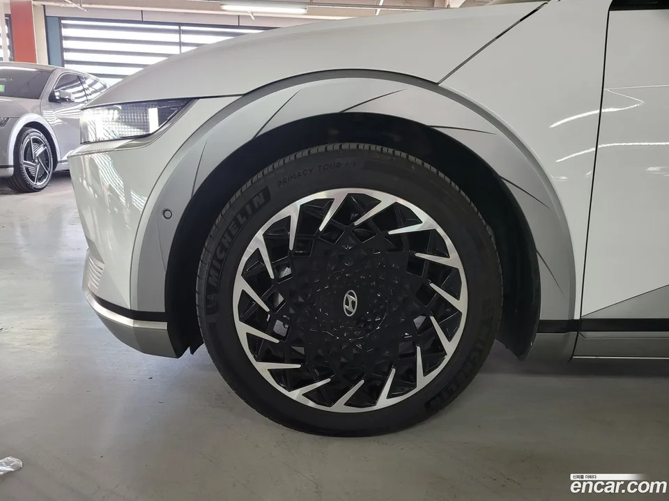 Hyundai Ioniq 5 2024 — миниатюра 5