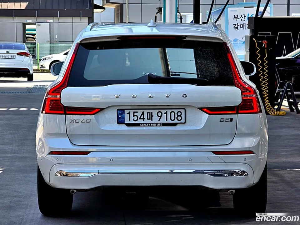 Volvo XC60 B5 2023 — миниатюра 3