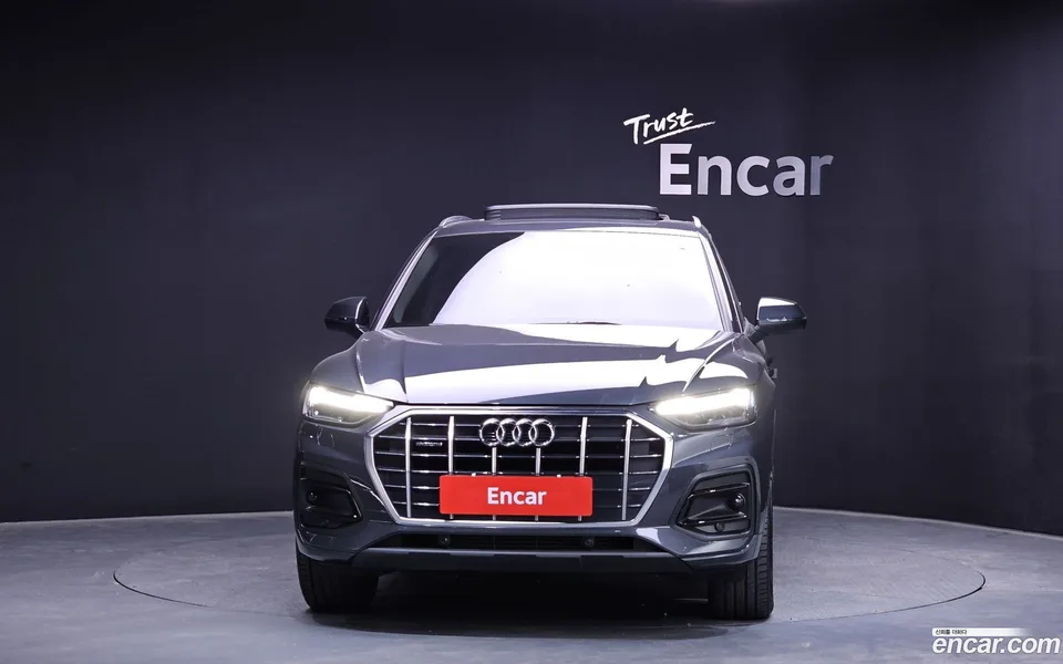 Audi Q5 45 TFSI 2023 — thumbnail 3