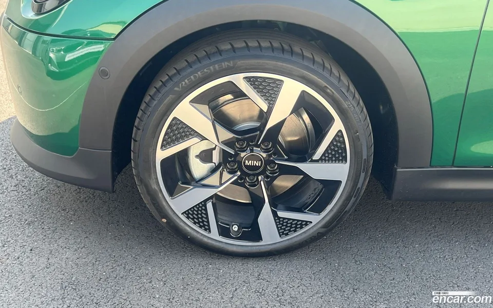 MINI Cooper S 2026 — миниатюра 2