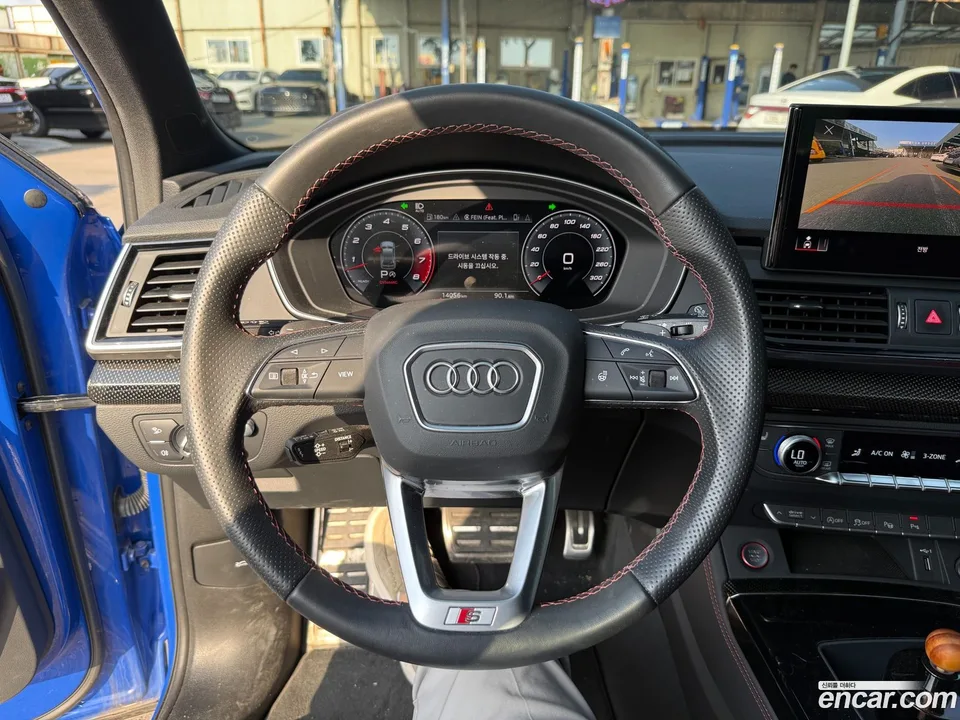 Audi SQ5 3.0 TFSI 2023 — миниатюра 4