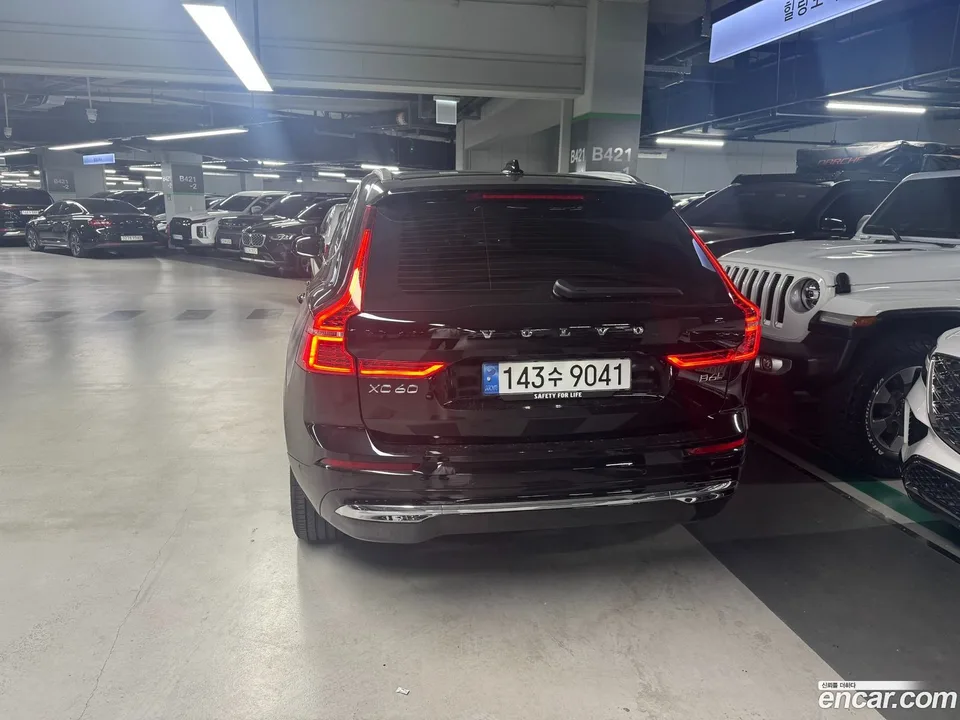 Volvo XC60 B6 2024 — миниатюра 3