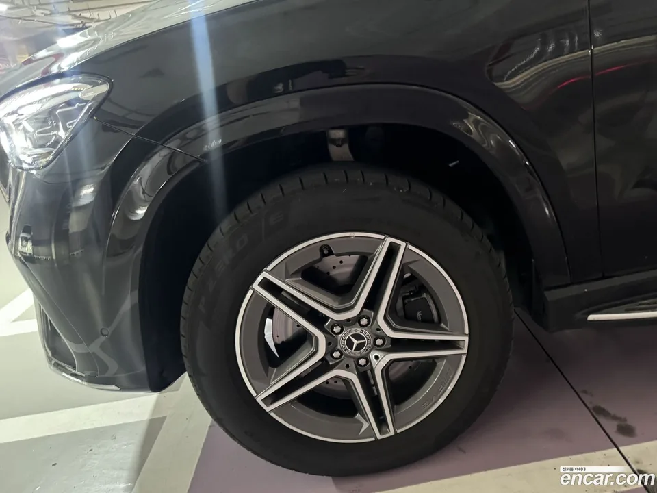 Mercedes-Benz GLE-Class GLE450d 4MATIC 2026 — миниатюра 4