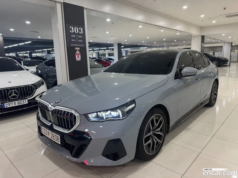 BMW 5 Series 2024