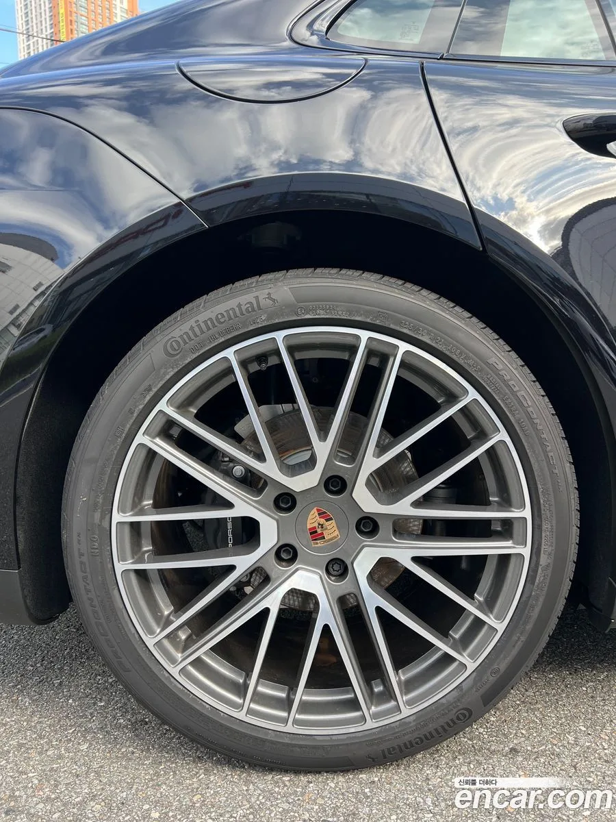 Porsche Panamera (976) 2.9 AWD 2025 — миниатюра 2