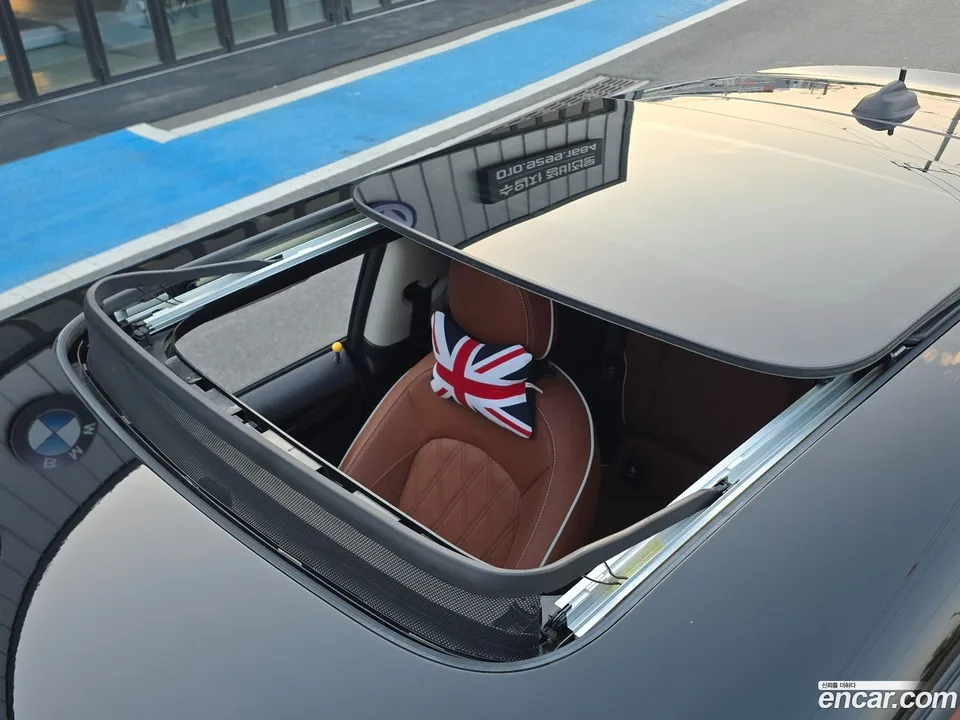 MINI Cooper S 2024 — миниатюра 2
